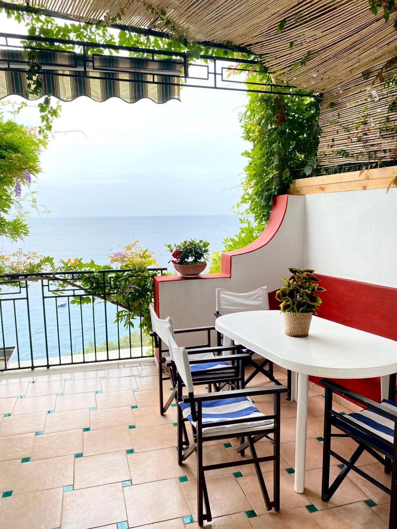 Positano'S Flats Apartment ภายนอก รูปภาพ