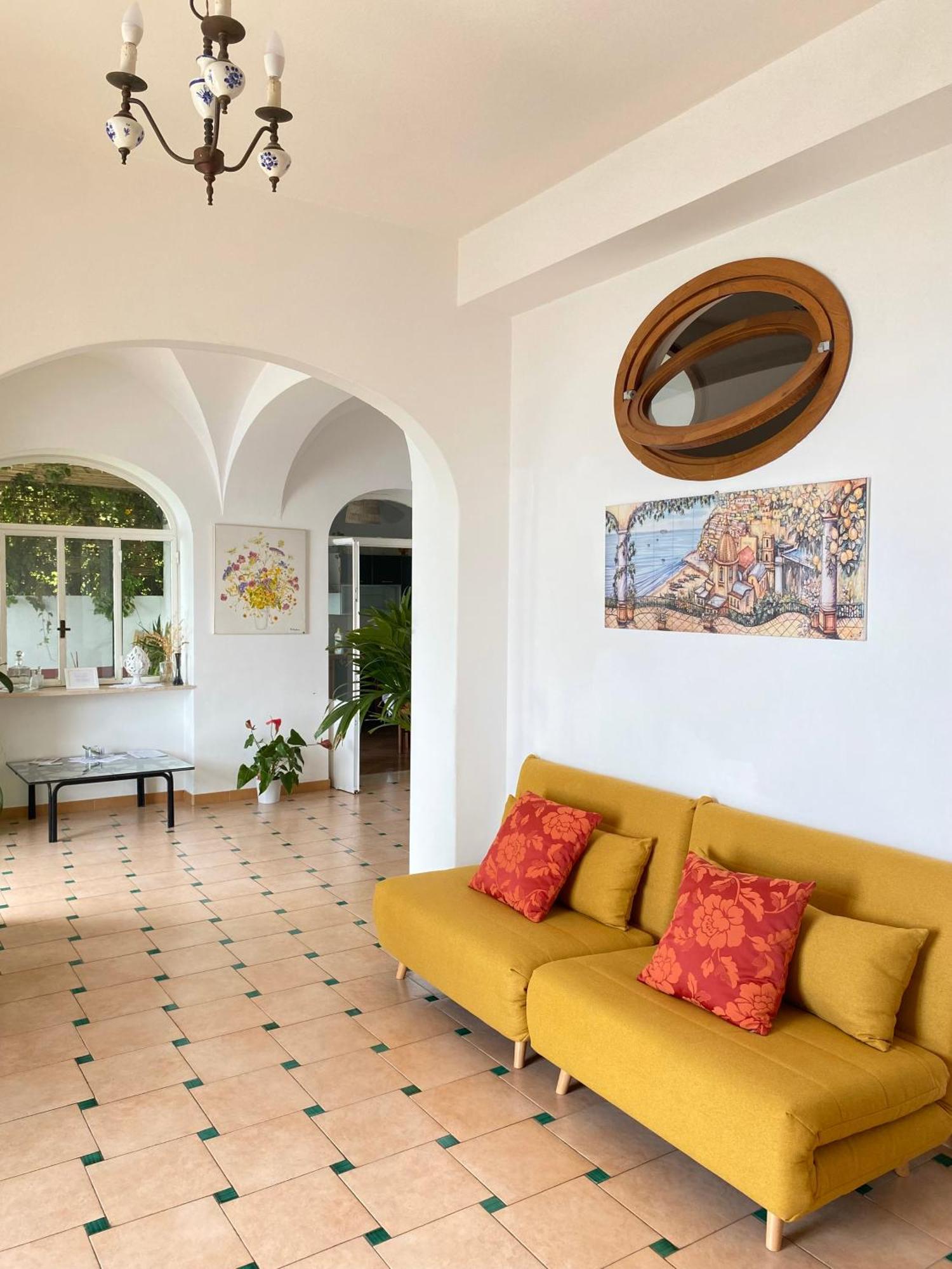 Positano'S Flats Apartment ภายนอก รูปภาพ