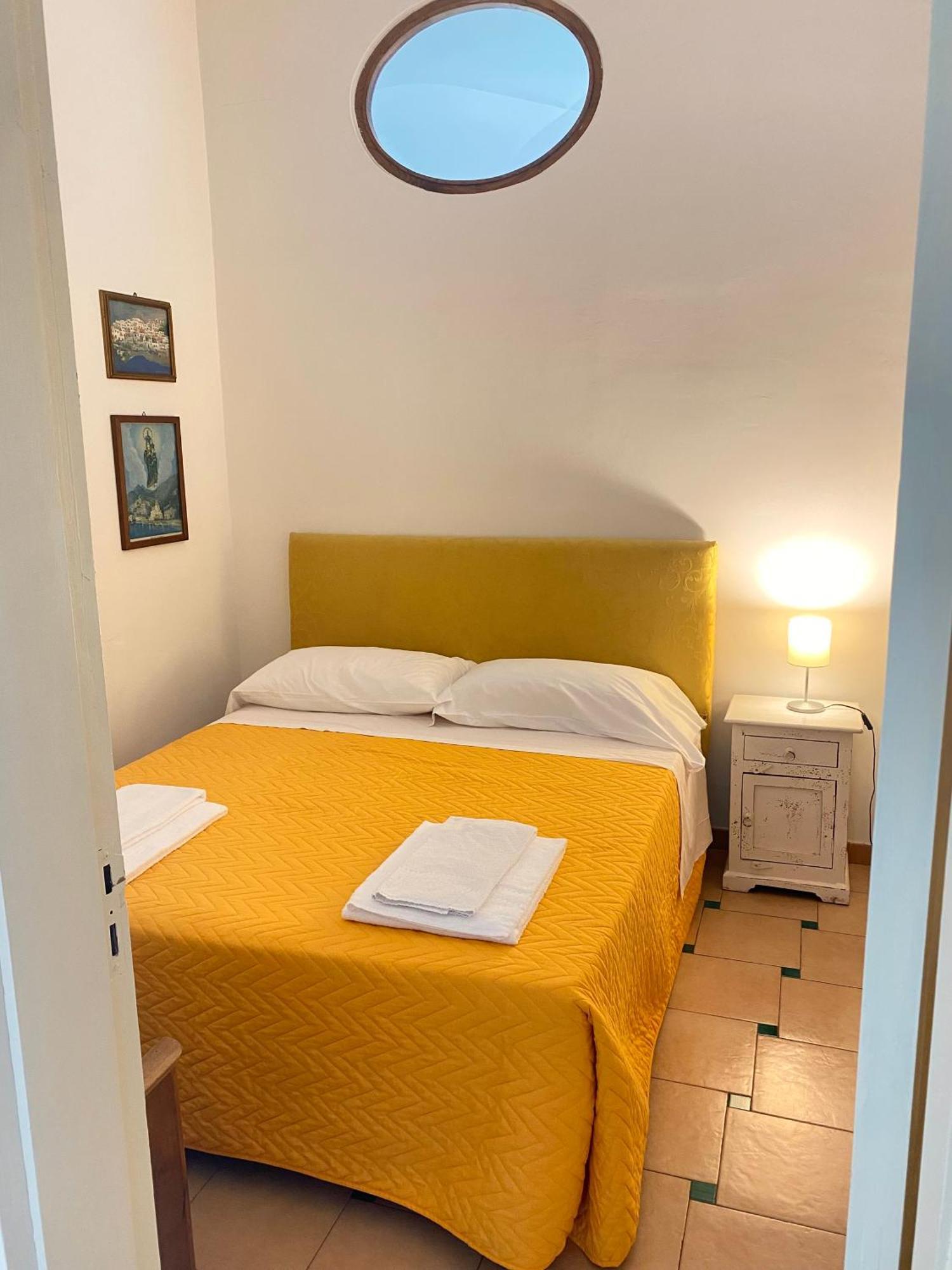 Positano'S Flats Apartment ภายนอก รูปภาพ