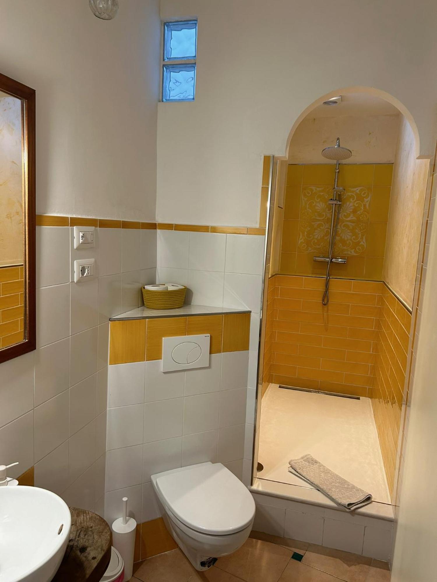 Positano'S Flats Apartment ภายนอก รูปภาพ