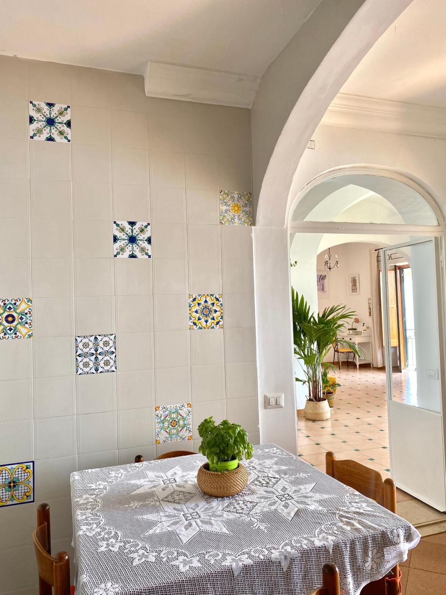 Positano'S Flats Apartment ภายนอก รูปภาพ